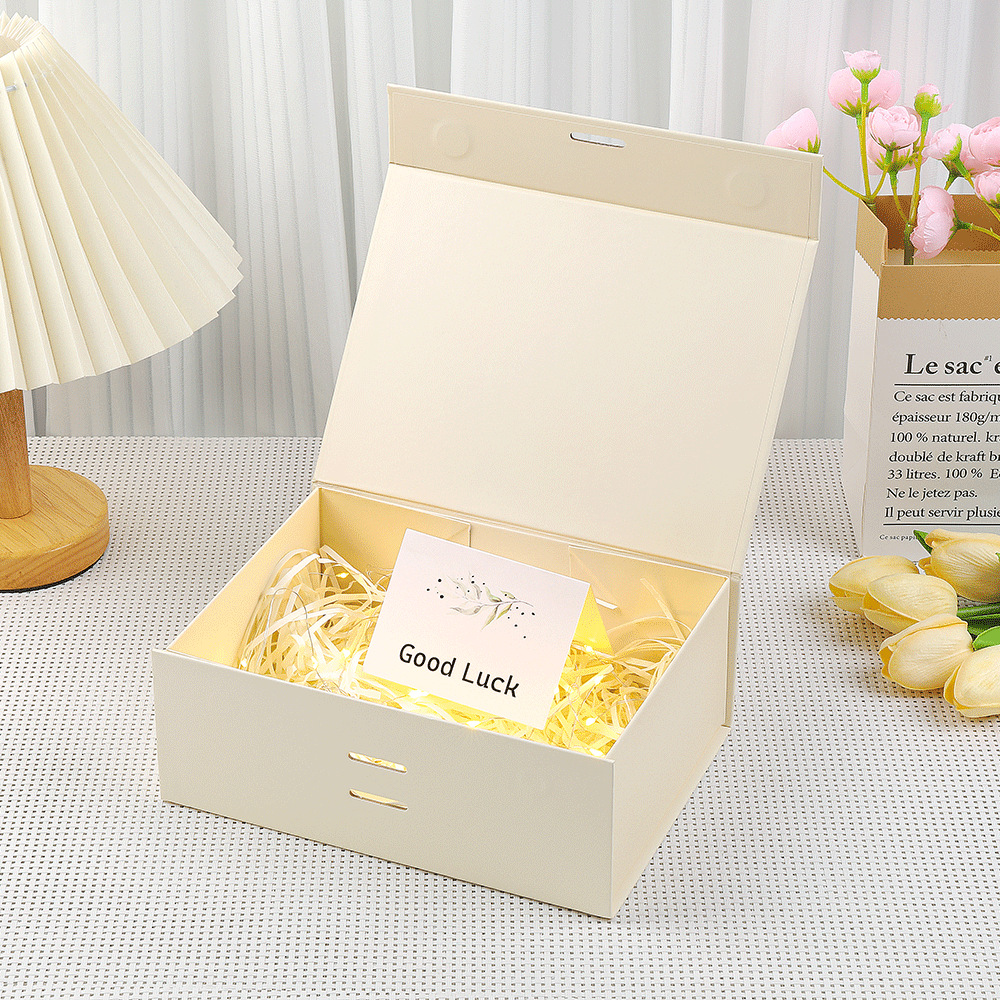 Elegant Beige + Raffia Filler