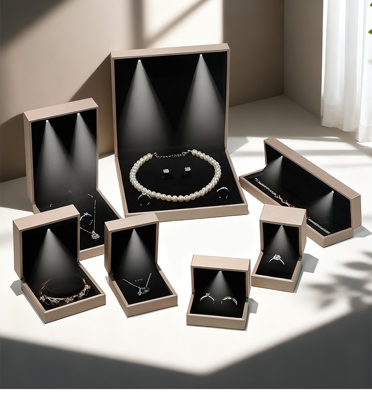 LED Lighted Brushed PU Leather Jewellery Box — Ring, Pendant, Bangle, Bracelet & Set Cases — specifications and construction detail