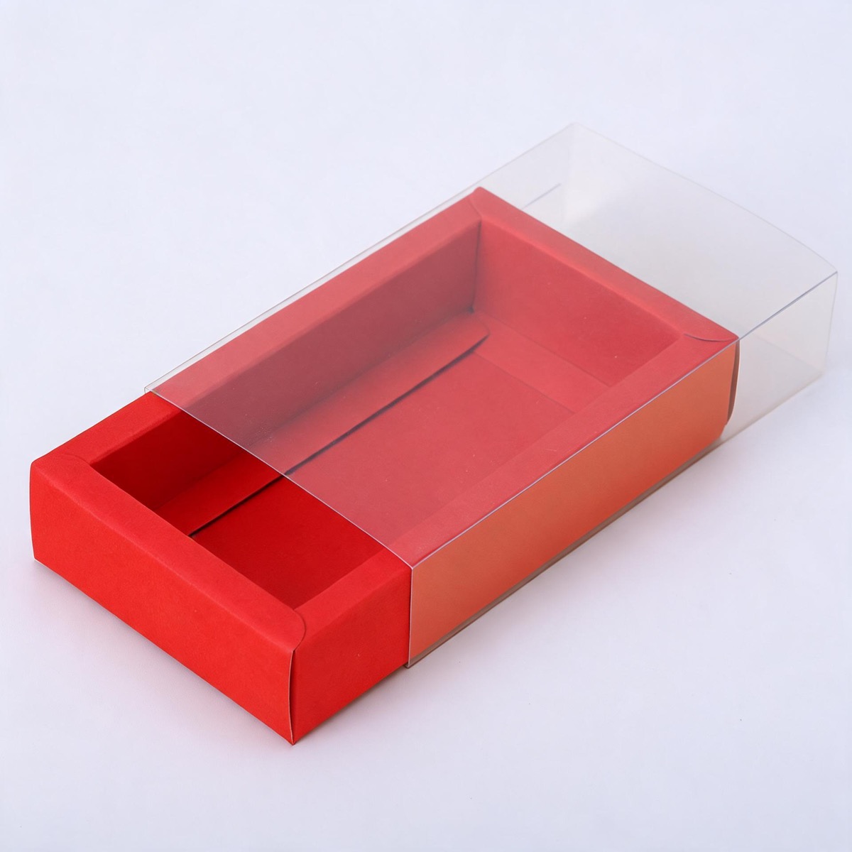 Clear + Red Card / 24.5 x 14 x 8.5cm, Clear + Red Card / 6.5 x 6.5 x 3cm, Clear + Red Card / 15 x 8 x 4cm